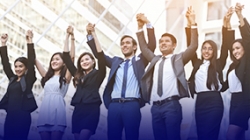 2019跨年夜，致敬奮戰(zhàn)在年結(jié)一線的長亮人