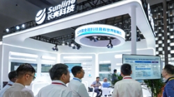 讓AI更懂金融！長亮科技重磅亮相2025中國國際金融展